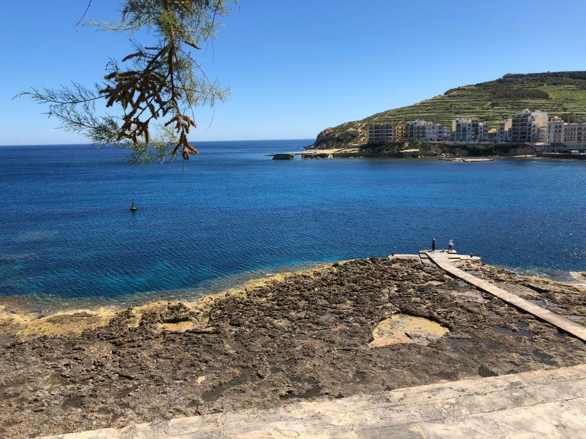 Azure * Zebbug (Gozo)
